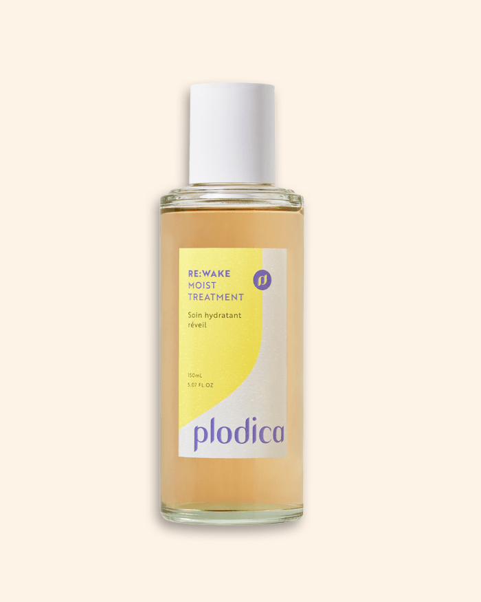 Re:wake Moist Treatment Toner Plodica 